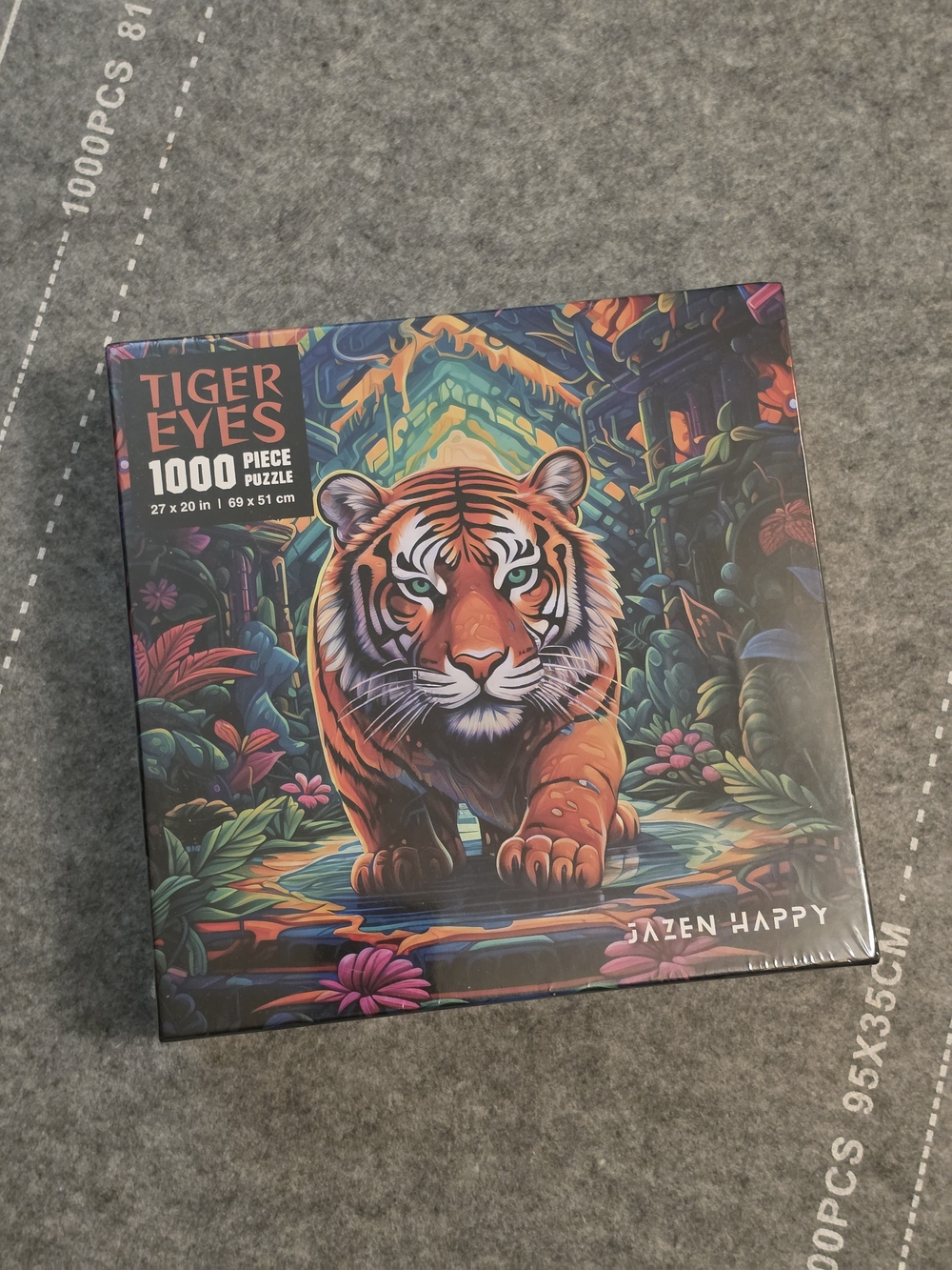 Jazen Happy Tiger Eyes 1000-Piece Puzzle